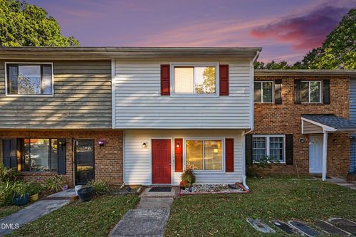 e3-800 Fargo St, Durham, NC, 27707-1779 | Card Image