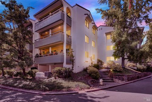 apt-3c-1621 Ptarmigan Dr, Walnut Creek, CA, 94595-3657 | Card Image