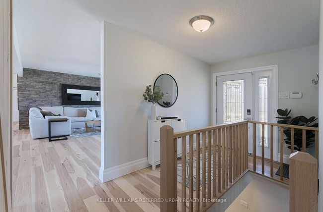 3243 St John's Sideroad, House other with 7 bedrooms, 7 bathrooms and 20 parking in Cedar Valley ON | Image 4
