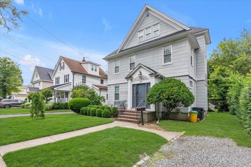370 Summit Ave, Cedarhurst, NY, 11516-1820 | Card Image