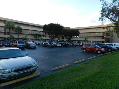 112-506 Nw 87th Ave, Miami, FL, 33172 | Card Image