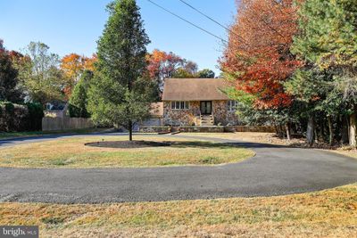 283 Mount Laurel Road, House other with 6 bedrooms, 3 bathrooms and null parking in Mount Laurel NJ | Image 3