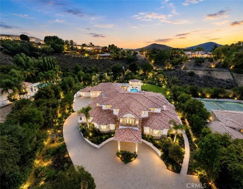 988 Candlecrest Drive, Westlake Village, CA, 91362 | Card Image