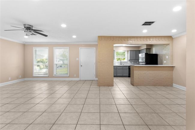 4201 Sevan St, House other with 2 bedrooms, 3 bathrooms and null parking in Bacliff TX | Image 12