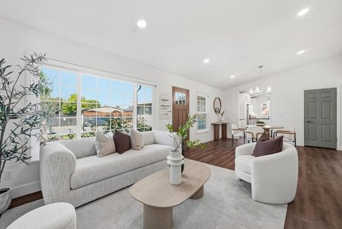 1658 Lodi Avenue, San Mateo, CA, 94401 | Card Image