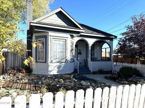 755 Walker Ave, Reno, NV, 89509-1923 | Card Image