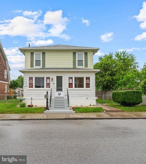 1053 Hay St, YORK, PA, 17403-1143 | Card Image