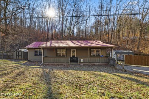 3214 Long Hollow Rd, Powell, TN, 37849-2723 | Card Image
