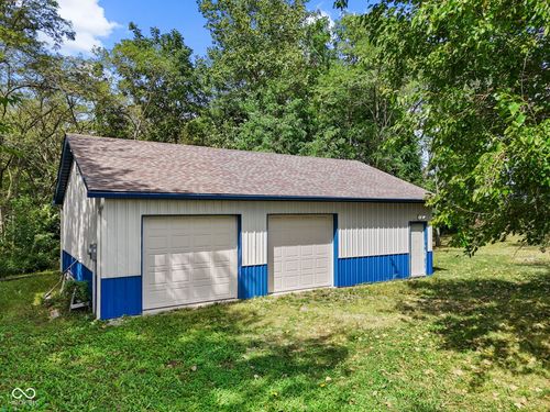 8968 N Kitchen Rd, Mooresville, IN, 46158-7215 | Card Image
