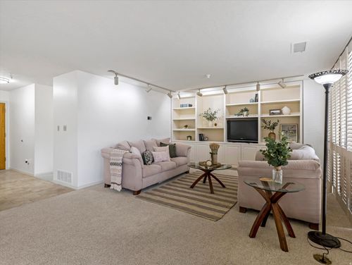 508-560 E South Temple, Salt Lake City, UT, 84102-1171 | Card Image