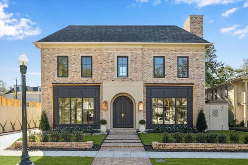 3717 Chevy Chase Dr, Houston, TX, 77019-3011 | Card Image