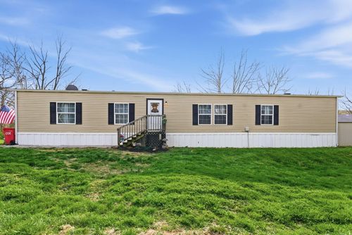 415 L E Junction Rd, Winchester, KY, 40391-7747 | Card Image