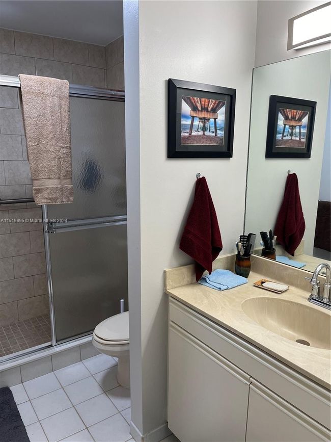 APT-15 - 6001 Se Landing Way, Condo with 2 bedrooms, 2 bathrooms and null parking in Stuart FL | Image 19