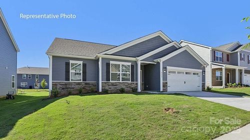 143 Pecan Grove Ln, Statesville, NC, 28677-8749 | Card Image