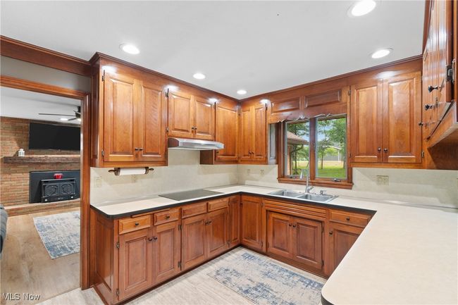 3397 Oak Hill Road, House other with 4 bedrooms, 4 bathrooms and null parking in Wooster OH | Image 11