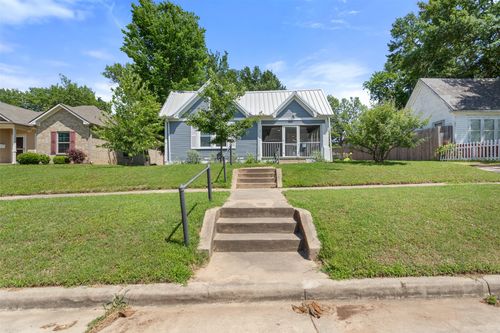 310 N Line St, Mineola, TX, 75773-1734 | Card Image