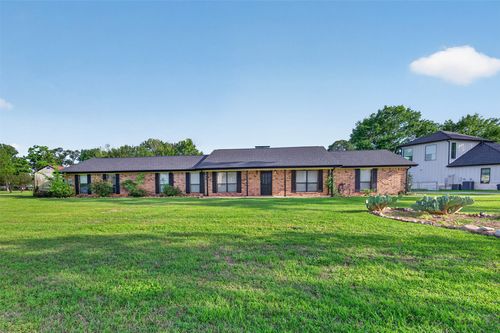 106 Snyder Ranch Rd, Trinidad, TX, 75163-4020 | Card Image
