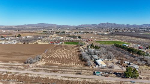 2950 Bosque Rd, Anthony, NM, 88021-8994 | Card Image