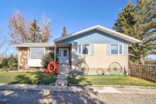 123 Blayney Ave, Barons, AB, T0L0G0 | Card Image