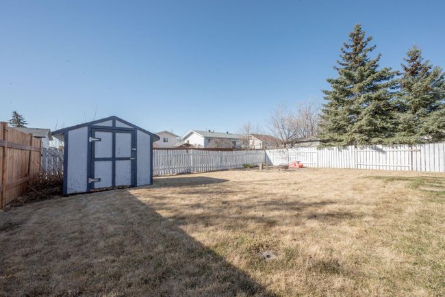 9245 96 Avenue, Home with 3 bedrooms, 1 bathrooms and 3 parking in Grande Prairie AB | Image 27