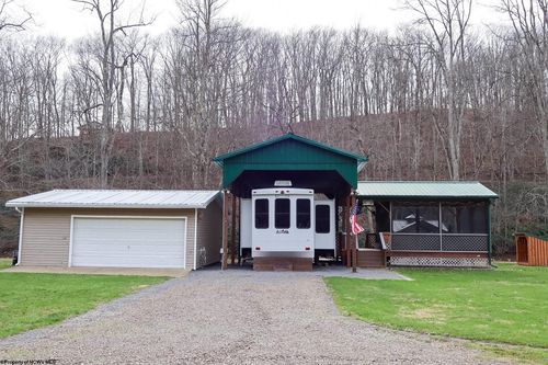 109 Palmer Drive, Bruceton Mills, WV, 26525 | Card Image