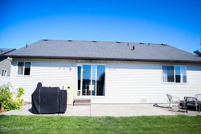 2382 N Alfalfa Loop, House other with 3 bedrooms, 2 bathrooms and null parking in Post Falls ID | Image 37