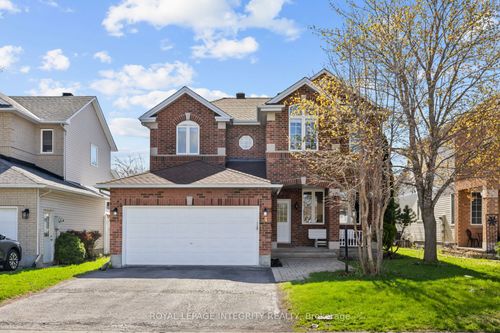 4 Tamarack Pl, Nepean, ON, K2J4R3 | Card Image