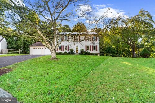 19501 Ridge Heights Dr, GAITHERSBURG, MD, 20879-1657 | Card Image