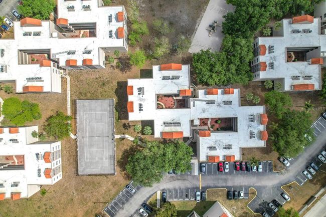 APT-312 - 6065 Nw 186 Th St, Condo with 2 bedrooms, 2 bathrooms and null parking in Hialeah FL | Image 16