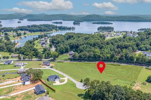 213 Washita Ln, Rutledge, TN, 37861-3327 | Card Image