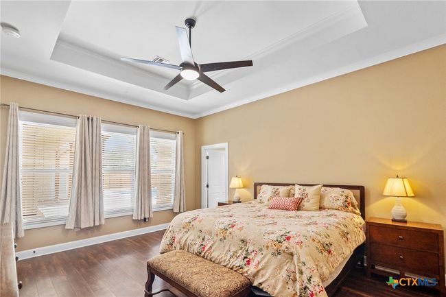 404 Iron Gate, House other with 5 bedrooms, 5 bathrooms and null parking in Victoria TX | Image 18