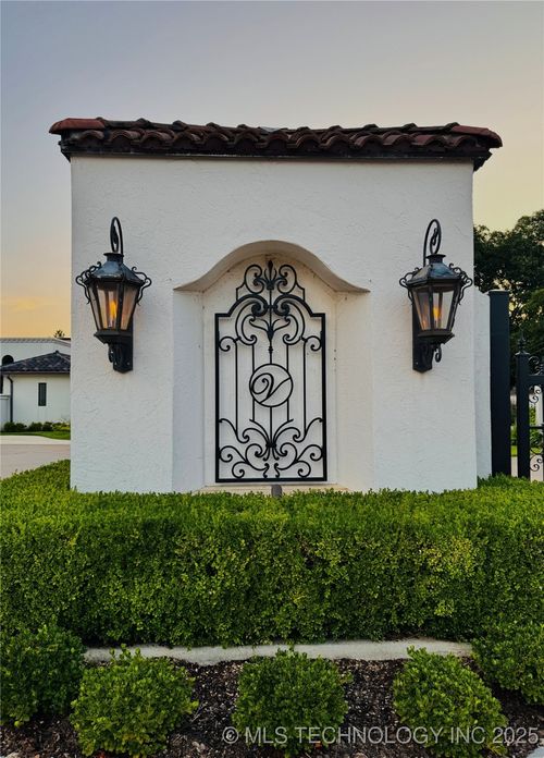 3236 E 61st Pl, Tulsa, OK, 74136-1459 | Card Image