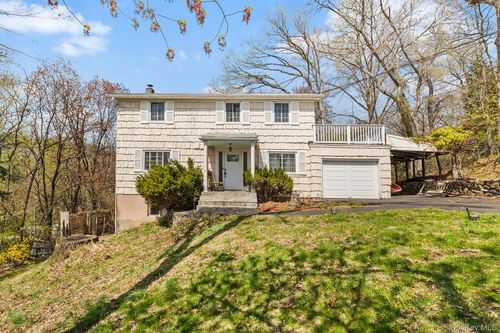 8 Carol Ct, Croton-On-Hudson, NY, 10520-1202 | Card Image