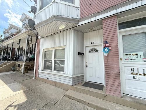 1st-floor-811 Itaska St, BETHLEHEM, PA, 18015-2713 | Card Image