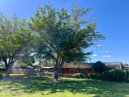 3305 Tyrone Rd, El Paso, TX, 79925-3013 | Card Image
