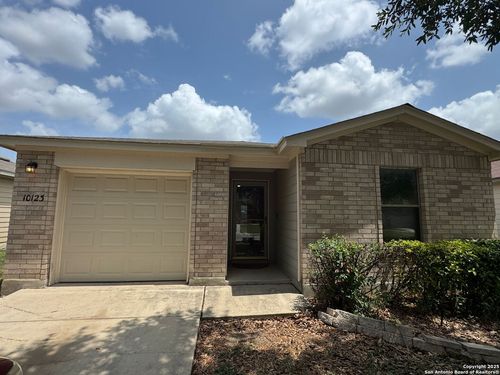 10123 Dixon Wood, San Antonio, TX, 78245-1845 | Card Image