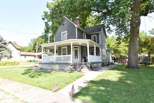 307 W Vine St, Oxford, IN, 47971-8653 | Card Image