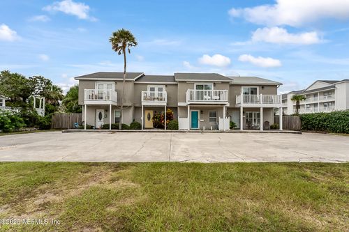 125 13th Ave N, Jacksonville Beach, FL, 32250-7324 | Card Image