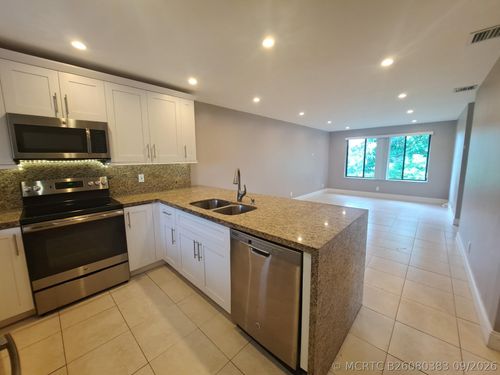 320-3-11441 Nw 39th Ct, Coral Springs, FL, 33065-7197 | Card Image