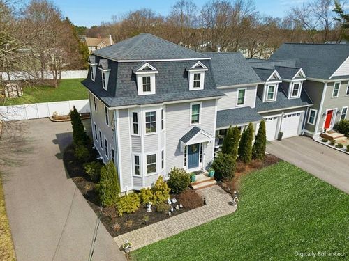 80-80 Pleasant St, Medfield, MA, 02052-2614 | Card Image