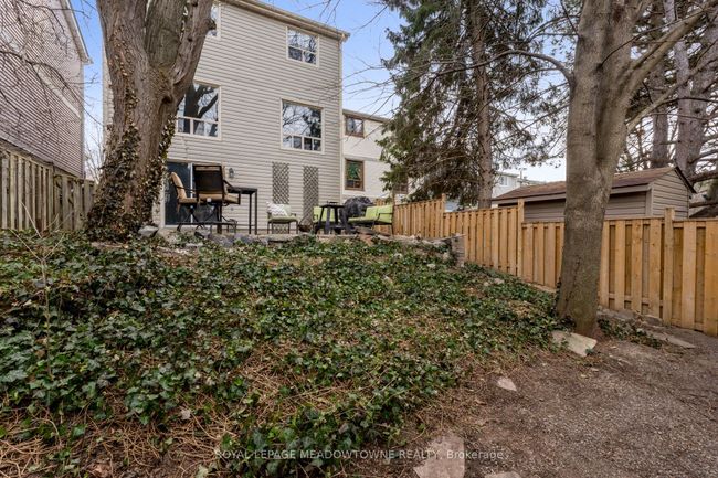 26 Monterey Ave, House other with 4 bedrooms, 2 bathrooms and 3 parking in Brampton ON | Image 23