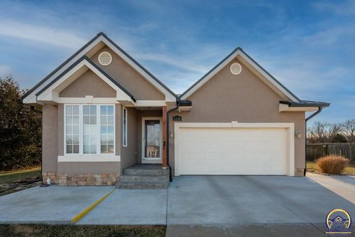 3336 Se Powell St, Topeka, KS, 66605 | Card Image