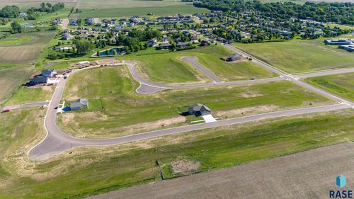 8 Willie Dr, Crooks, SD, 57020 | Card Image
