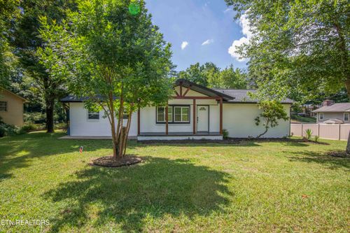 4918 Lonas Dr, Knoxville, TN, 37909-2855 | Card Image