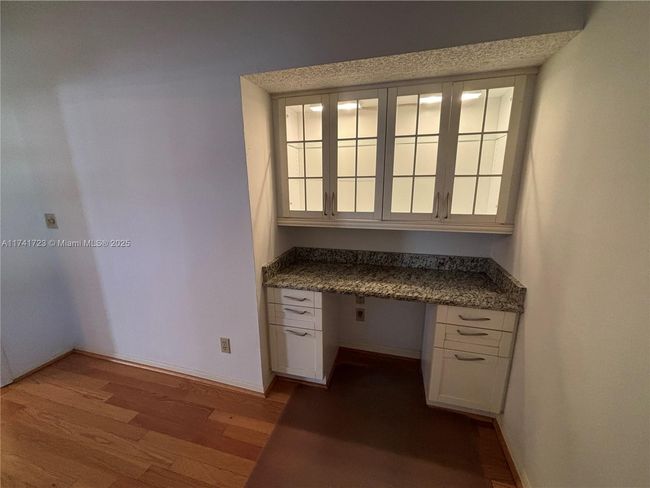 APT-9 - 6041 Se Landing Way, Condo with 3 bedrooms, 2 bathrooms and null parking in Stuart FL | Image 14