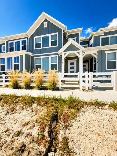 7403 S Olivine River Ln, West Jordan, UT, 84081-4792 | Card Image