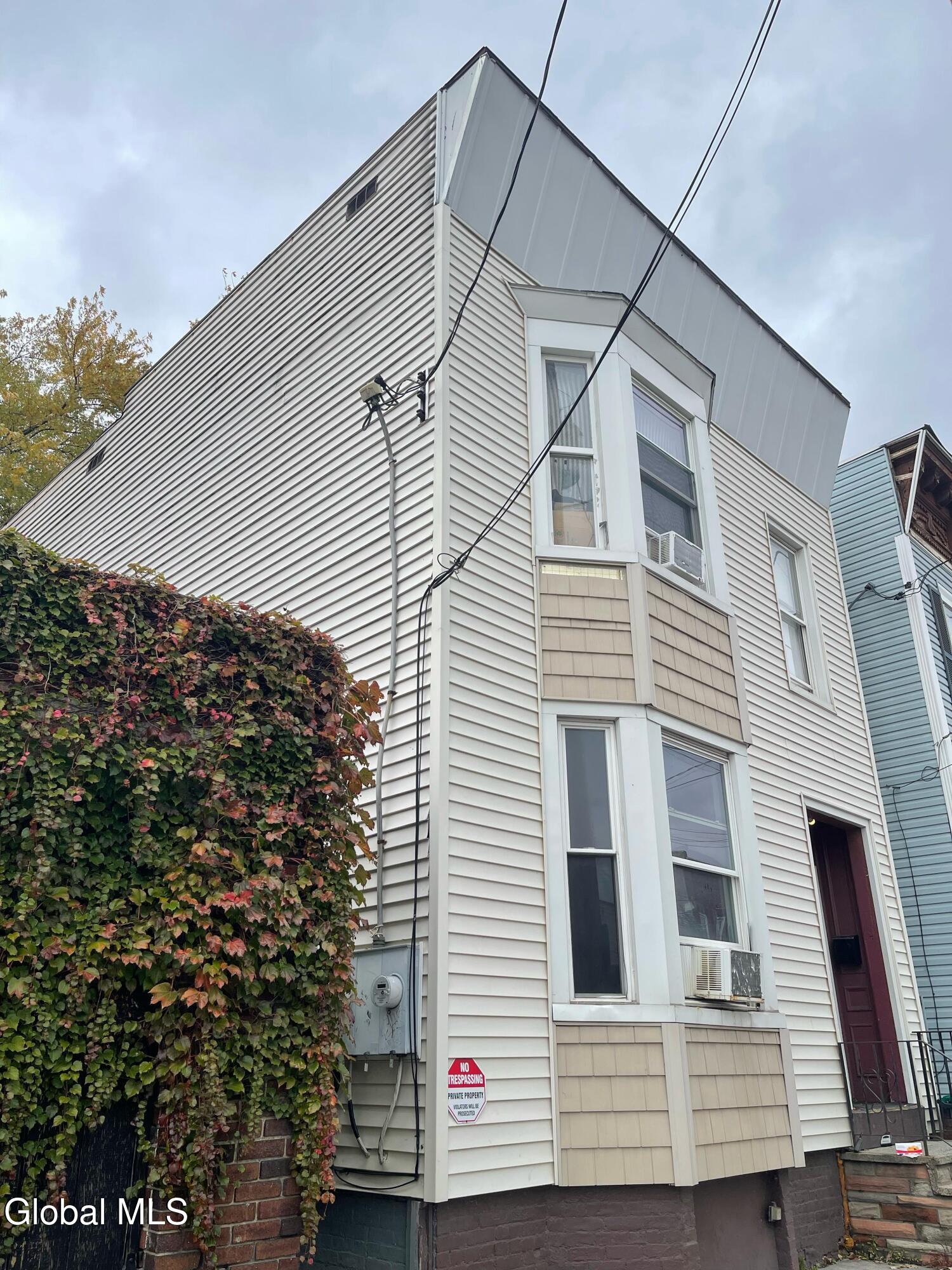 Residential Income in Albany 2