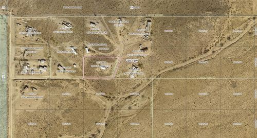 3555 E Buena Vista St, Kingman, AZ, 86409-8307 | Card Image