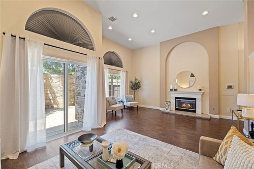 2748 Border, Torrance, CA, 90501 | Card Image