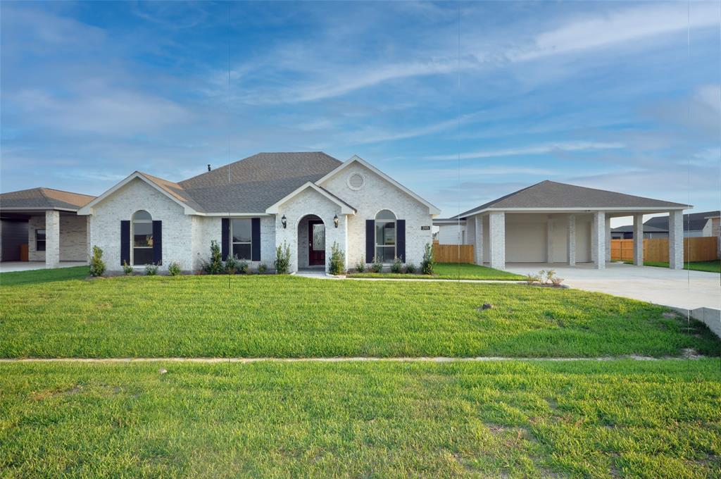 2105 Palmilla Road, For Sale in League City Zoocasa